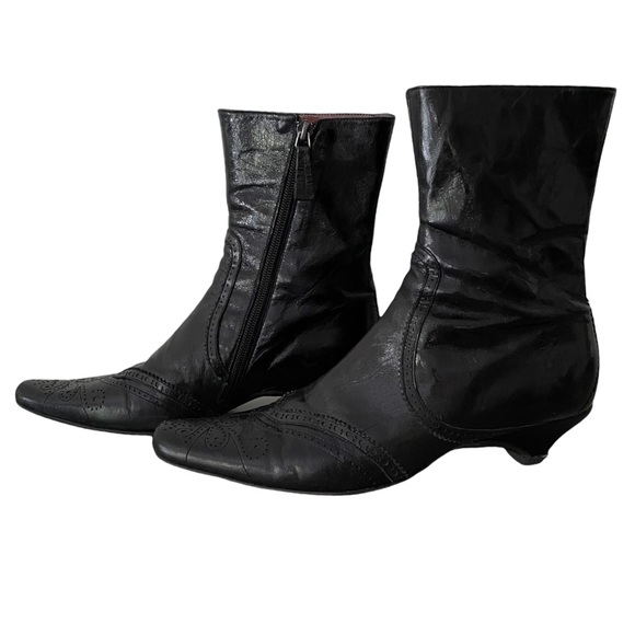 Goffredo Fantini Black Leather Kitten Heel Boots Size 36.5 Made In Italy - Picture 1 of 15